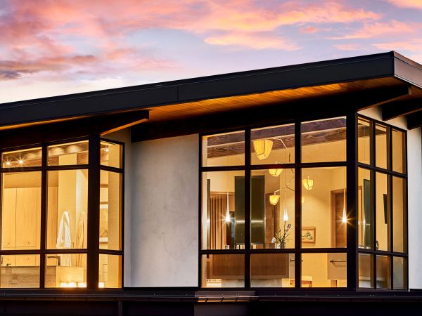 KGA Mandil Yamagata 07 02 20 Master Bath Exterior Dusk Web 2185 X 1200 Bd 93 C 0 F